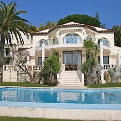 Magnificent villa in Cannes